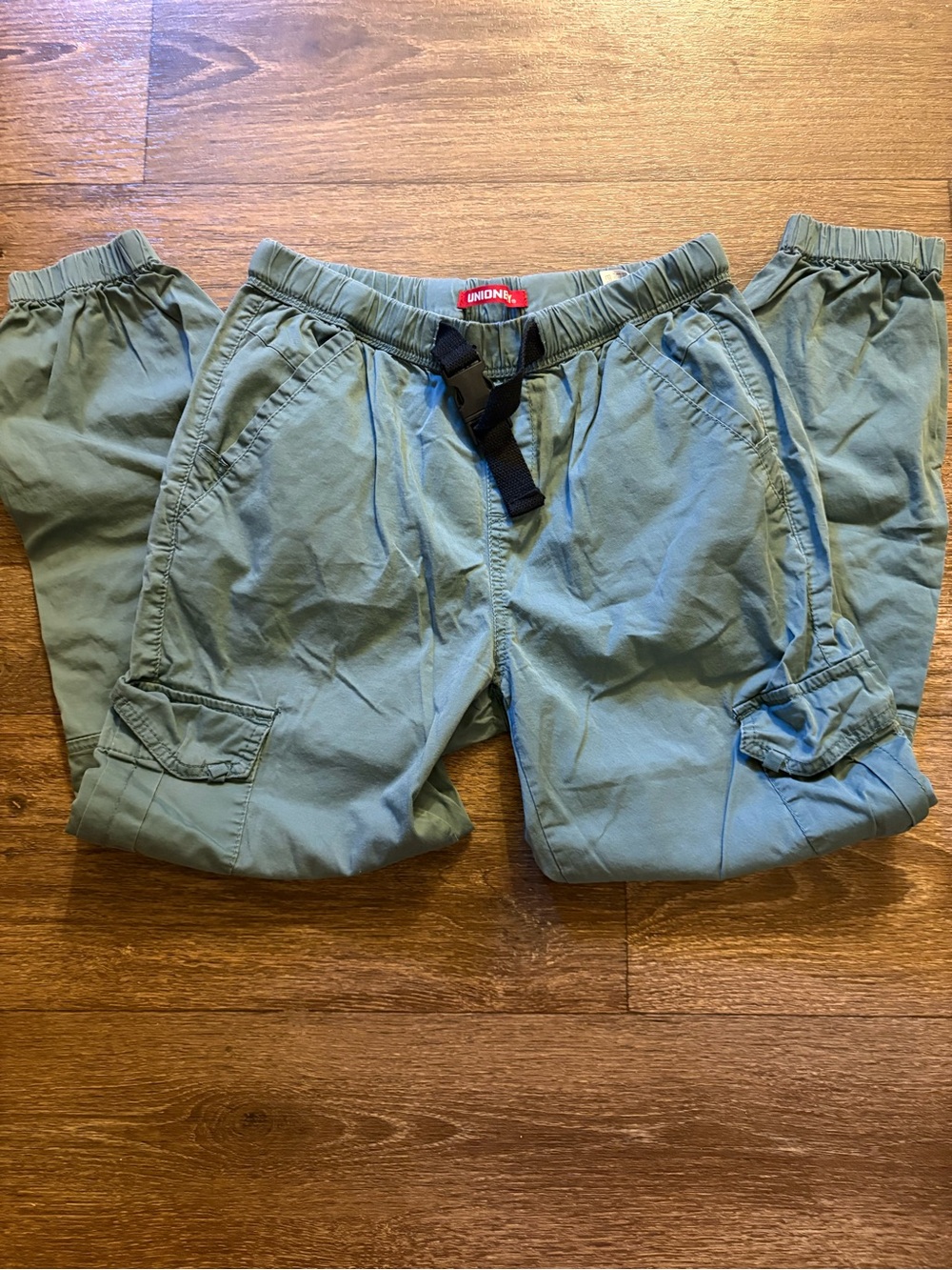 UNIONBAY Men's Olive Cargo Jogger Shorts with Belt